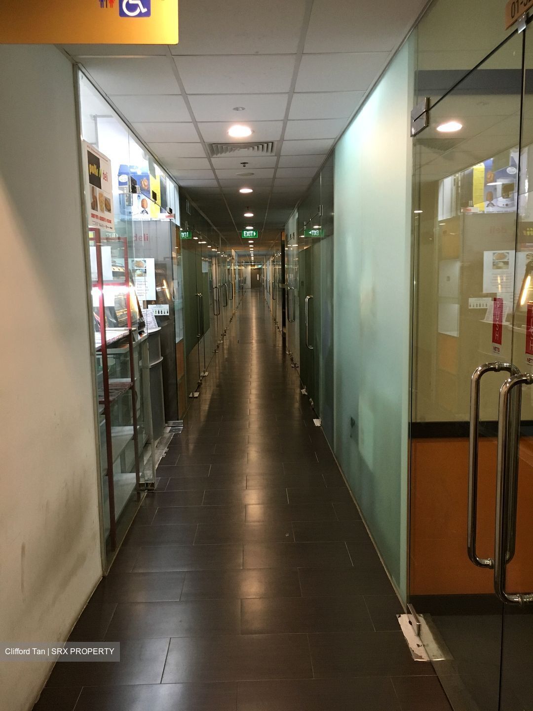 The Commerze@irving (D13), Shop House #382158511